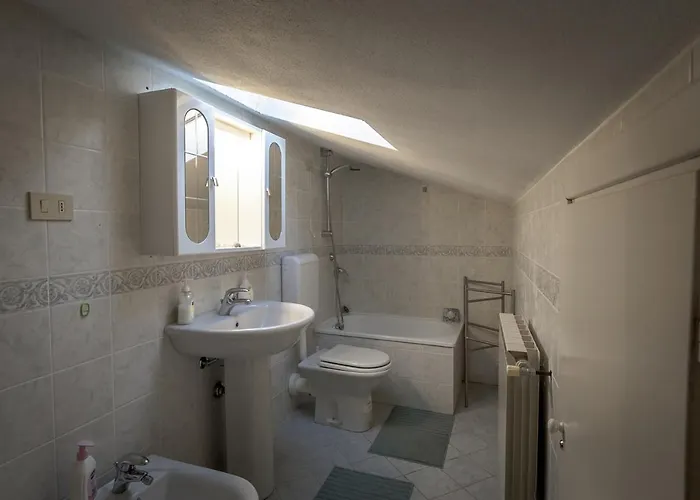 La Viareggina, 600mt Dal Mare Centro Di Tatil Evi Viareggio